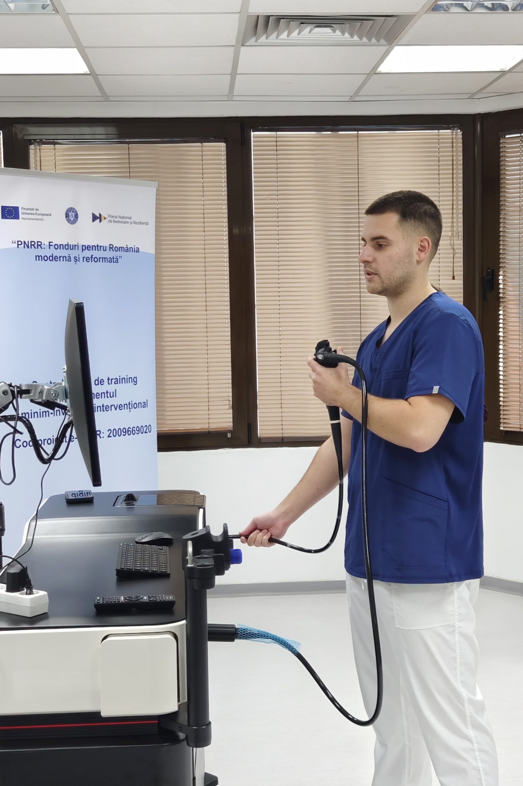 Simulator proceduri endoscopice